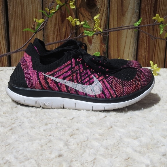 Nike Shoes - *Nike 7 Free 4.0 Flyknit SUPER COMFORTABLE!*